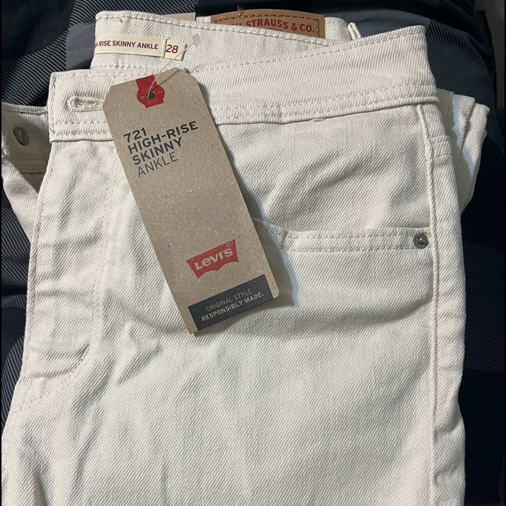 High rise skinny Levi’s 721